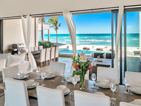 Luxurious Beach Villa in Bimini Bay - Your Ultimate Coastal Retreat